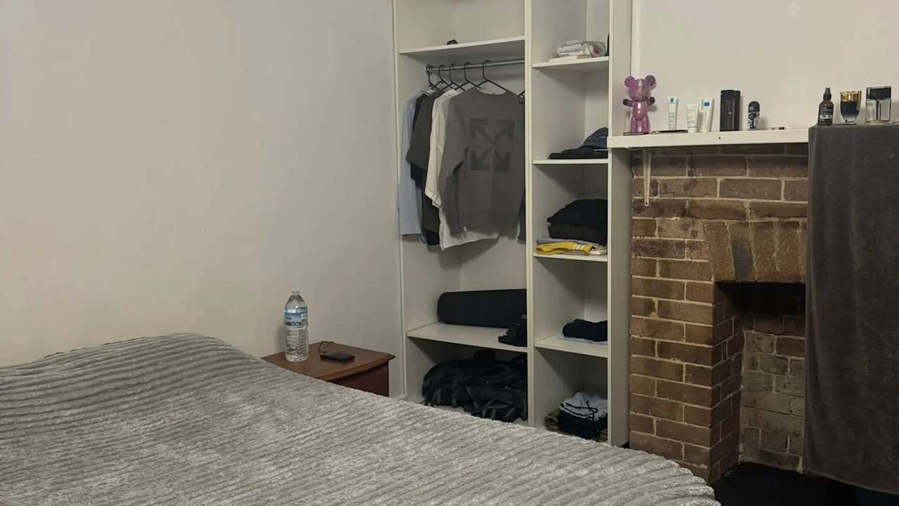 Furnished room studio flat for rent