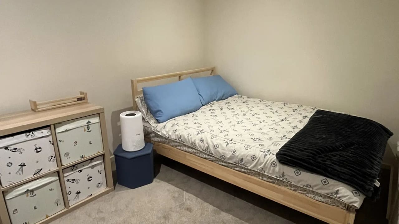 Furnished room with own bathroom