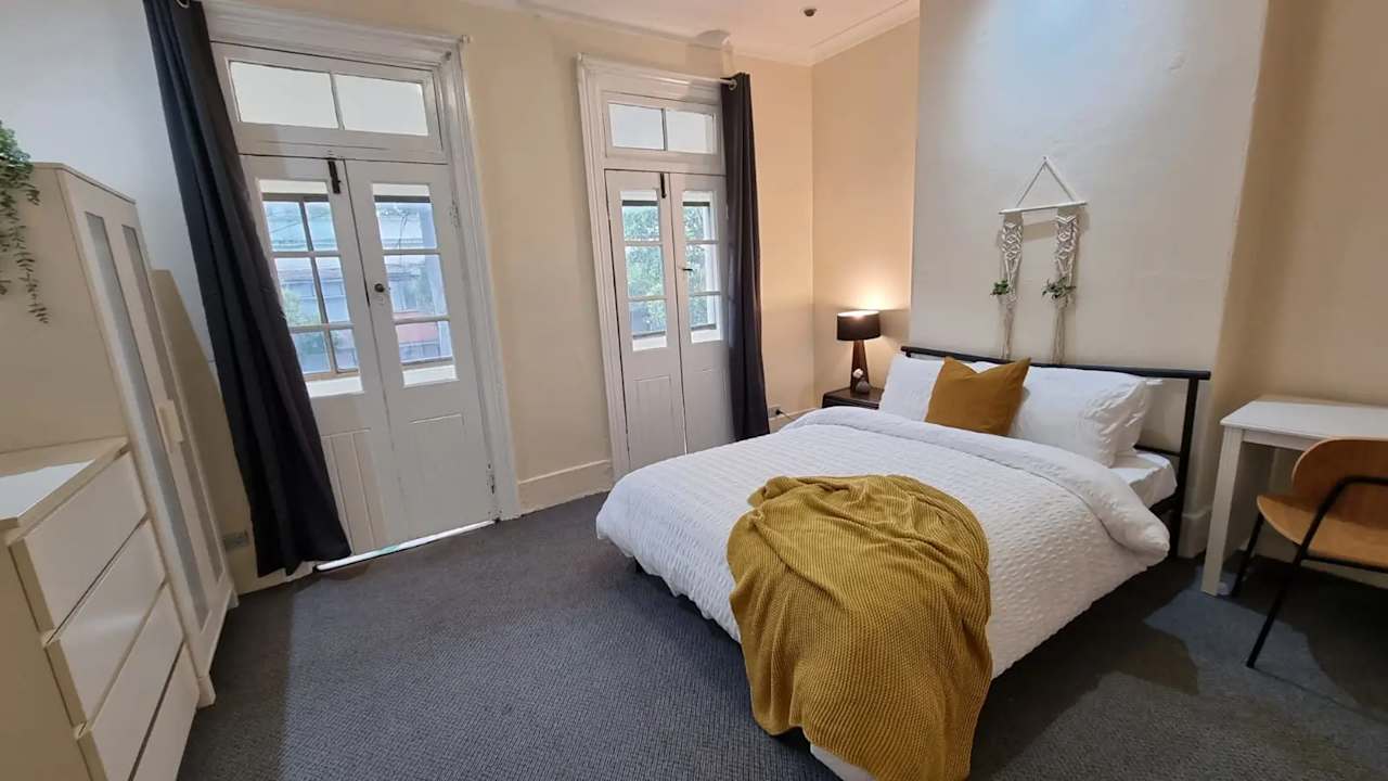 Whole property with 5 rooms for rent