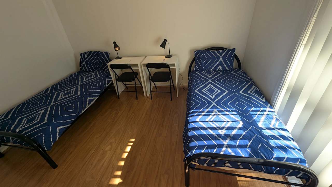 Furnished room in a share house