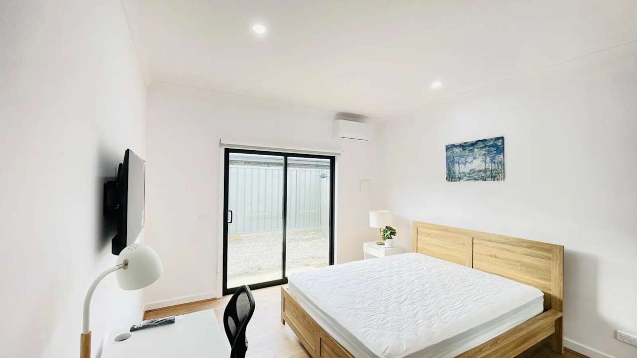Furnished room with ensuite in a share house