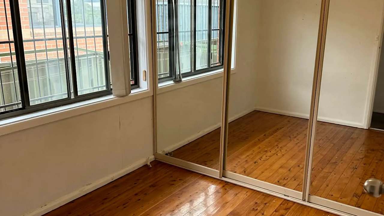 Whole property with 2 rooms for rent