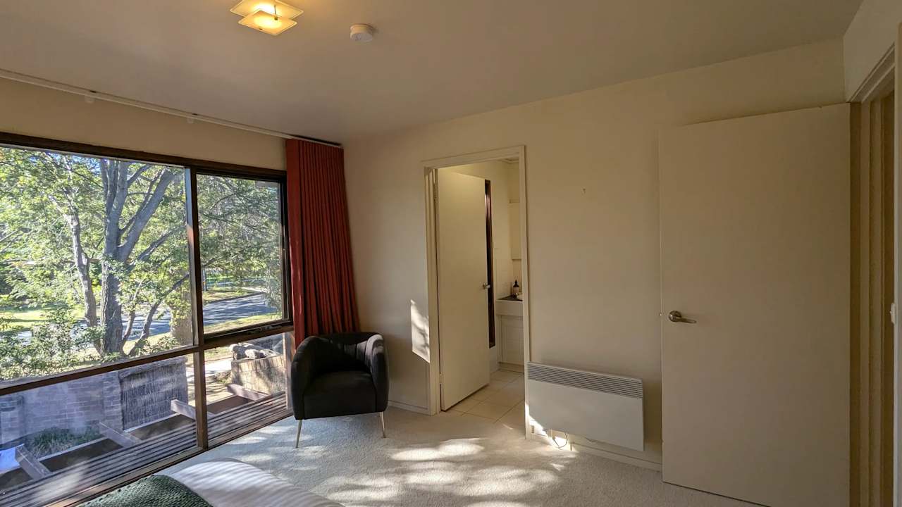 Unfurnished room in a share house