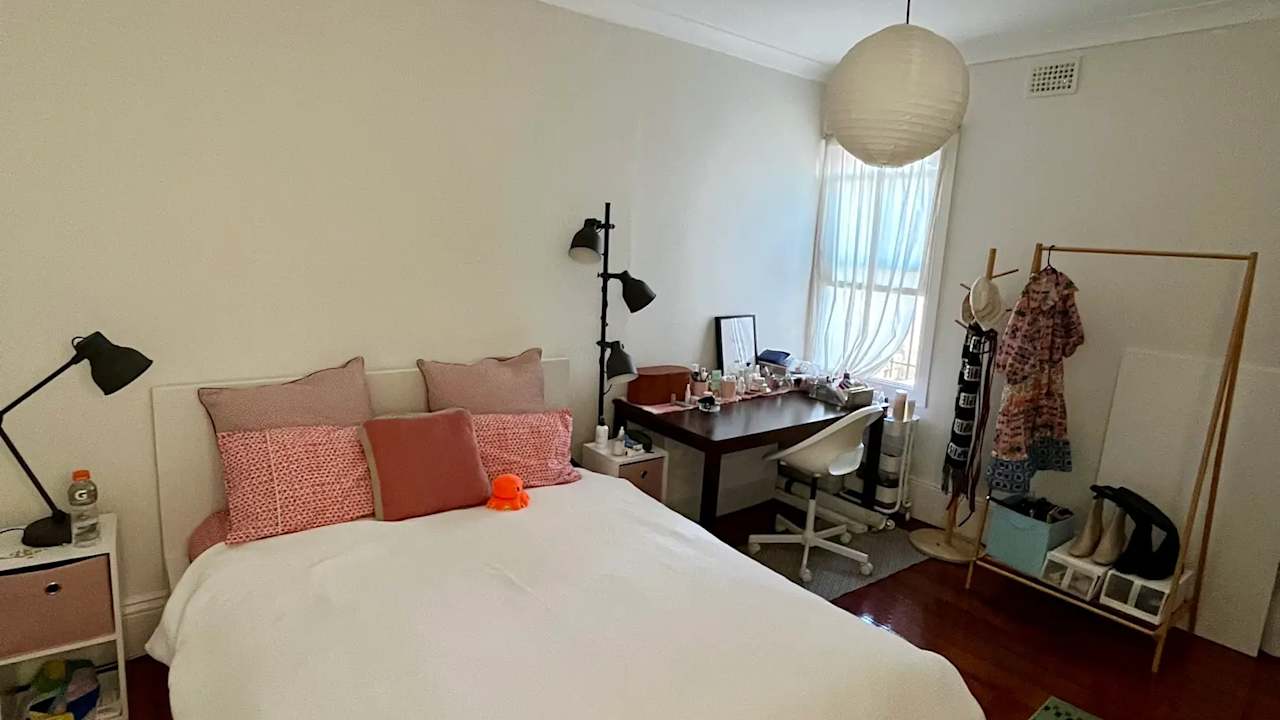 Unfurnished room in a share house