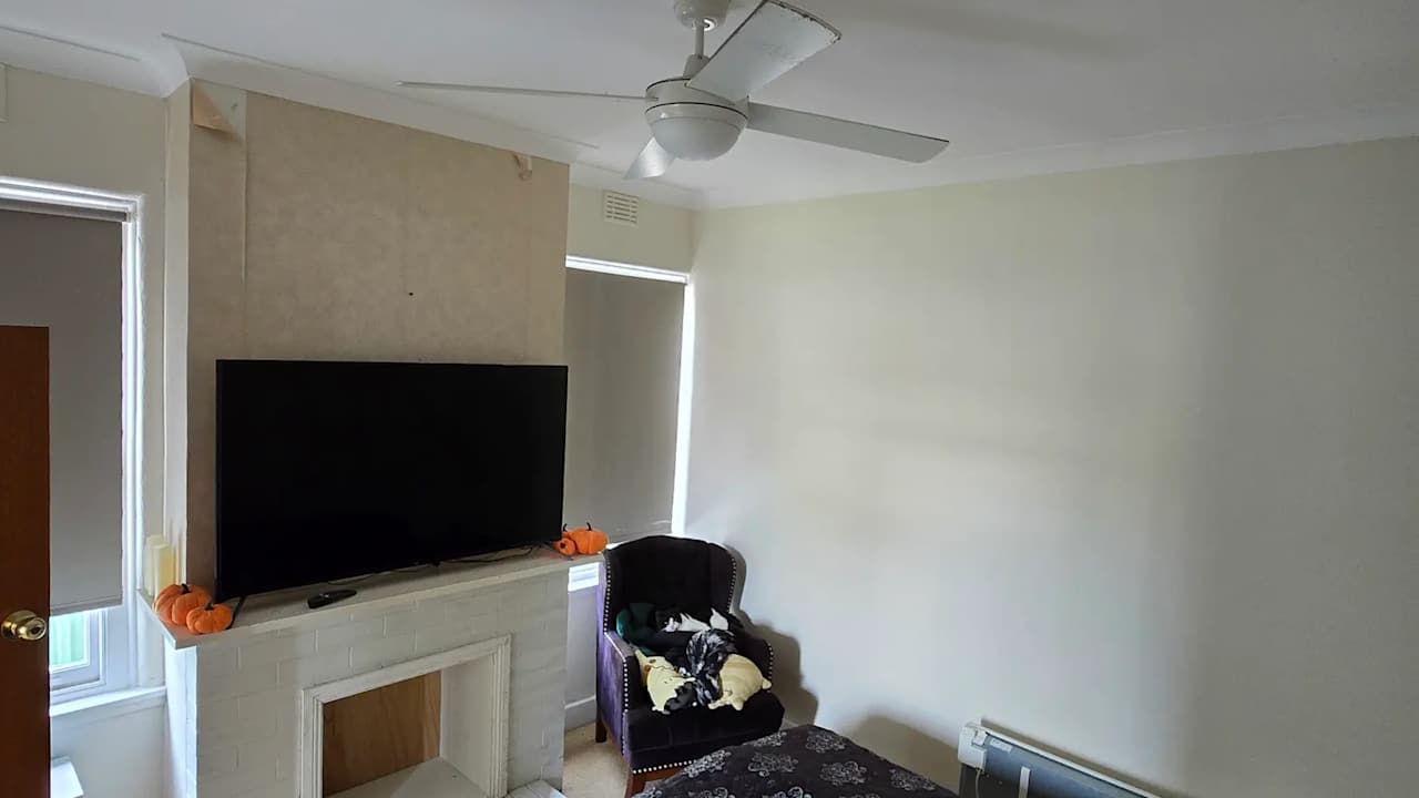 Unfurnished room in a share house