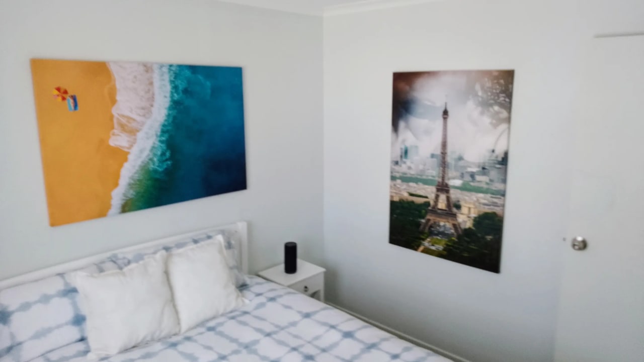 Furnished room in a flatshare