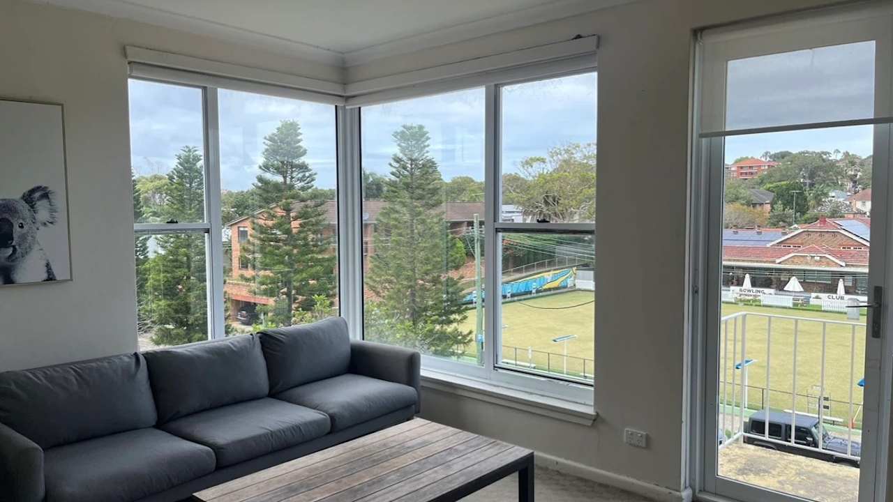 Whole property with 2 rooms for rent