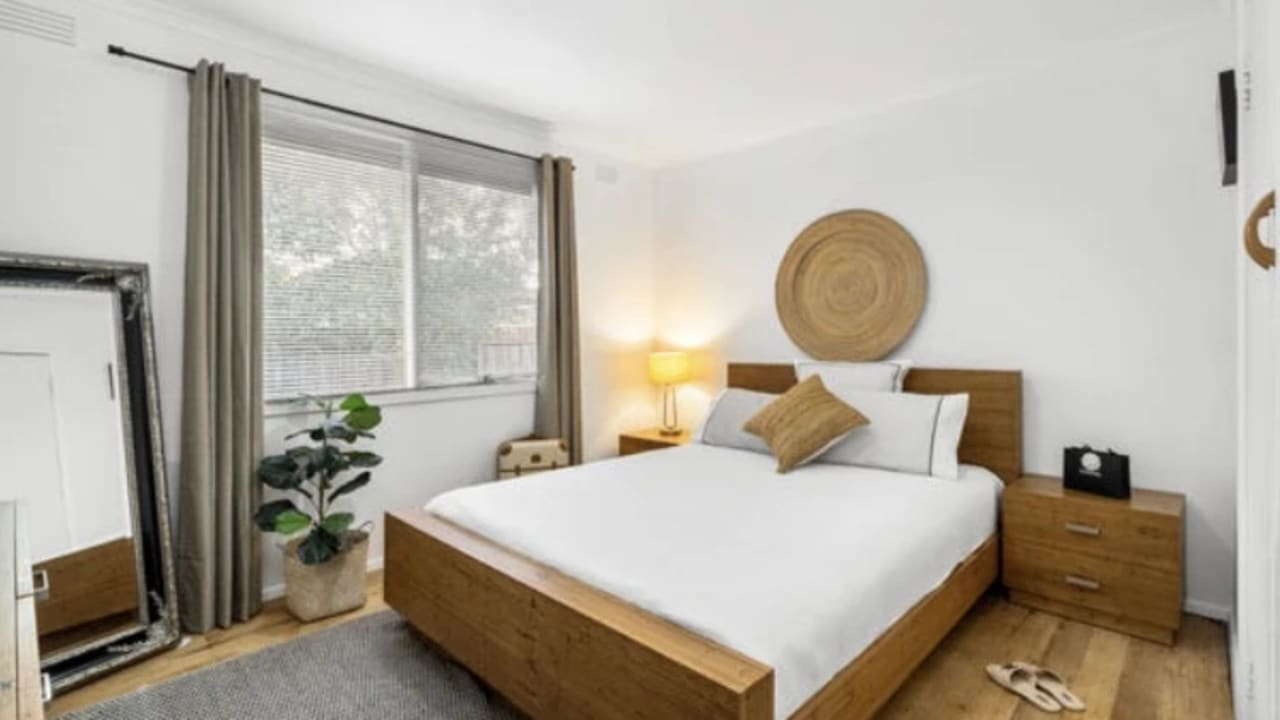 Whole property with 3 rooms for rent