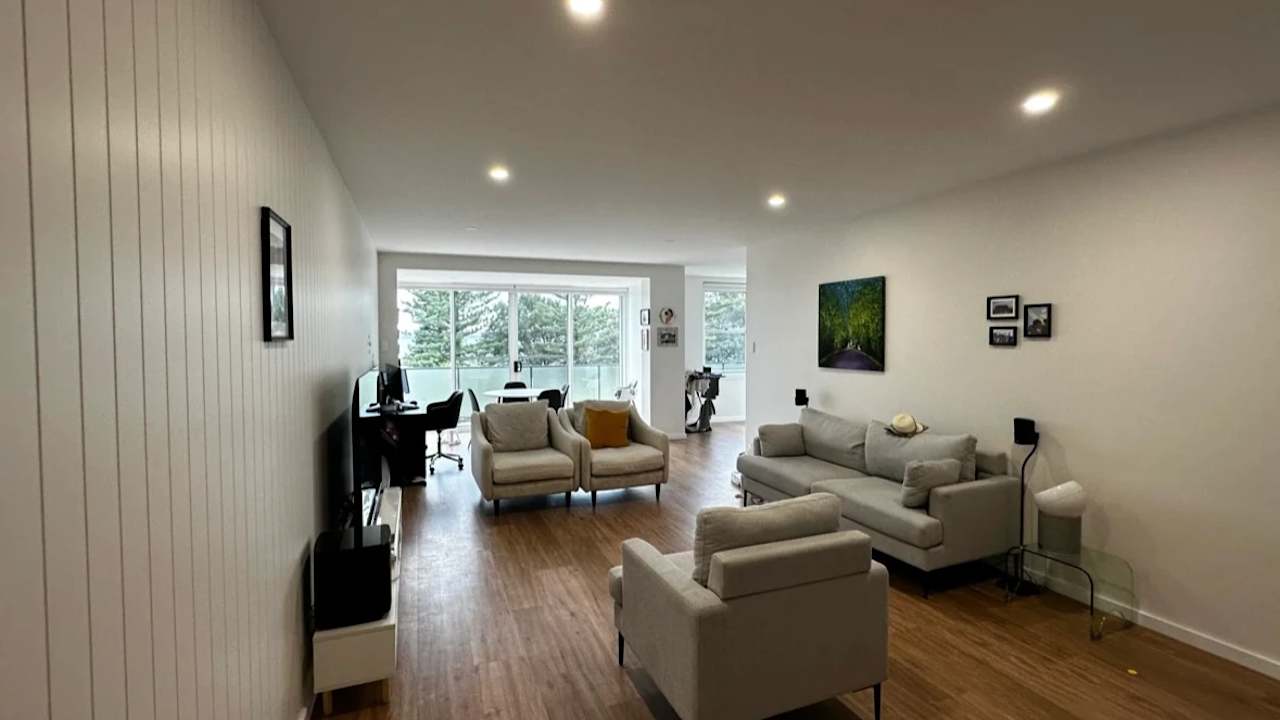 Furnished room in a flatshare