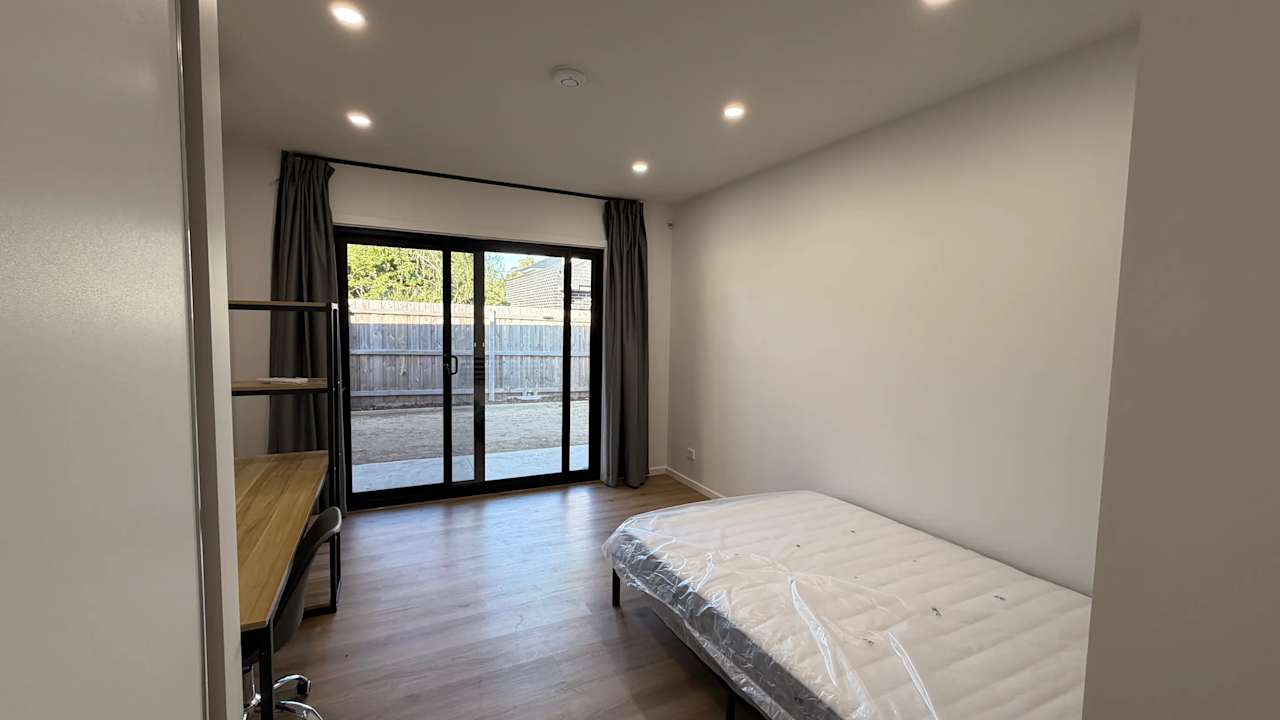 Furnished room with ensuite in a share house
