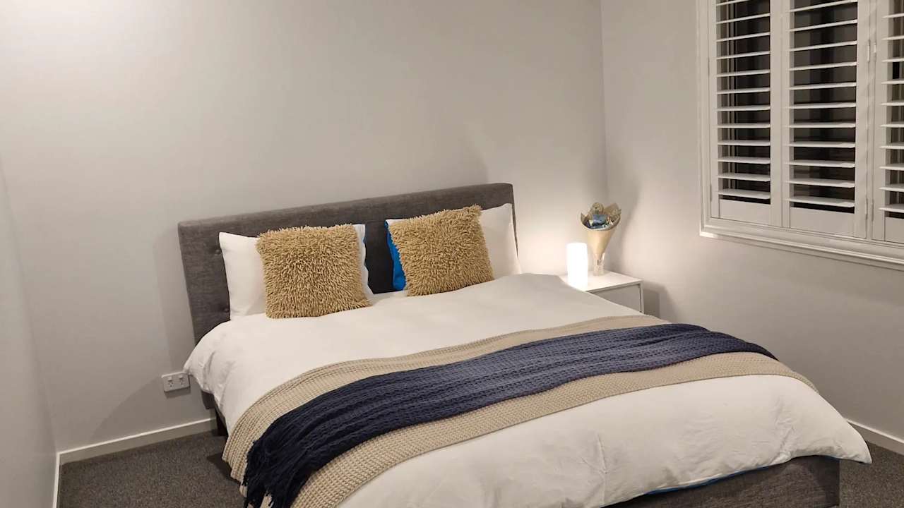 Furnished room with own bathroom