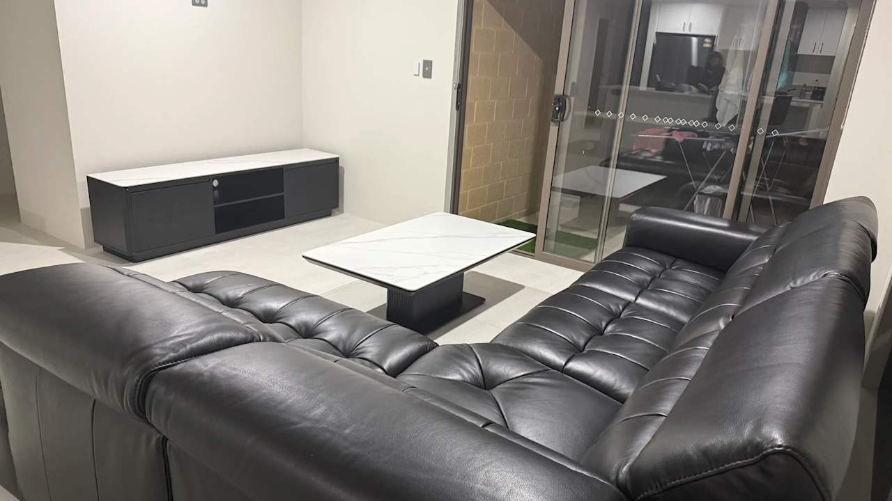 Unfurnished room with own bathroom