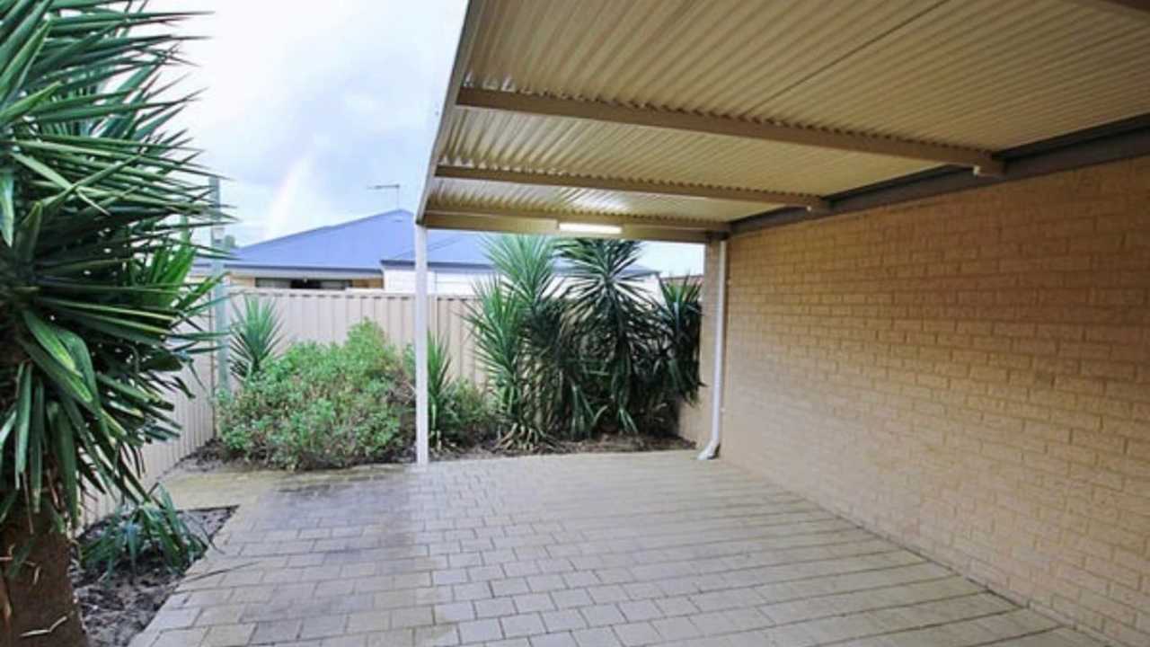 Unfurnished room with own bathroom