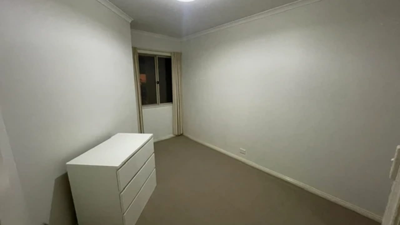 Unfurnished room with own bathroom