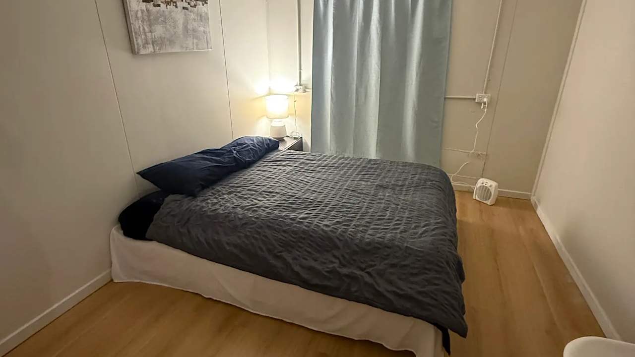 Furnished room in a share house