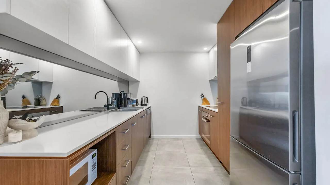 Whole property with 2 rooms for rent