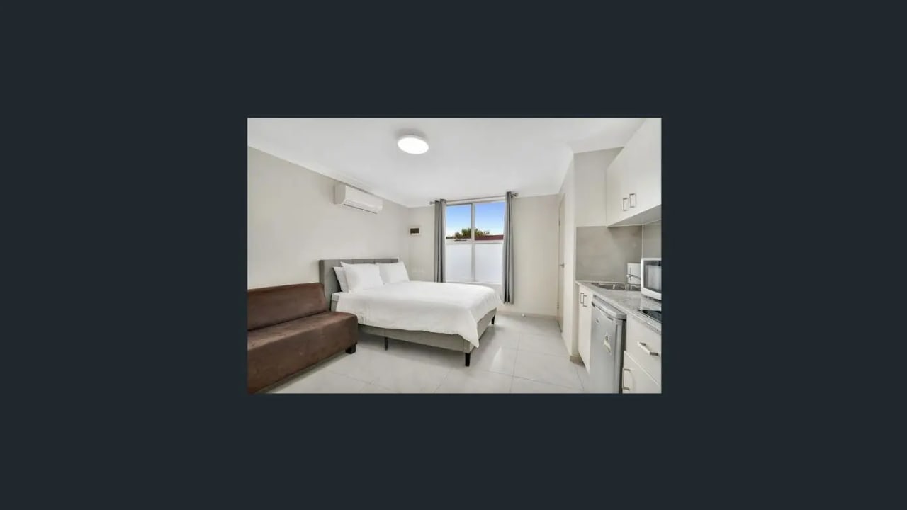 Furnished room studio flat for rent