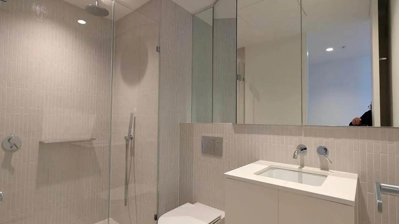 Furnished room with ensuite in a share house