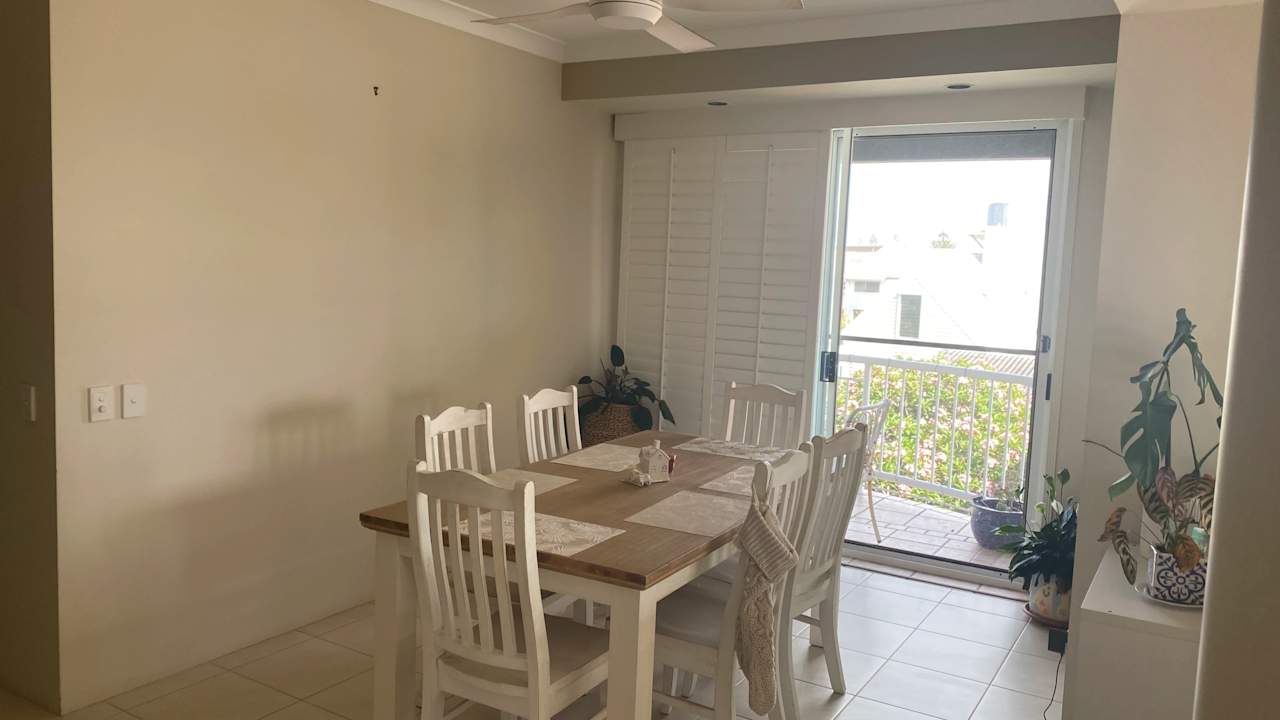 Unfurnished room with ensuite in a flatshare