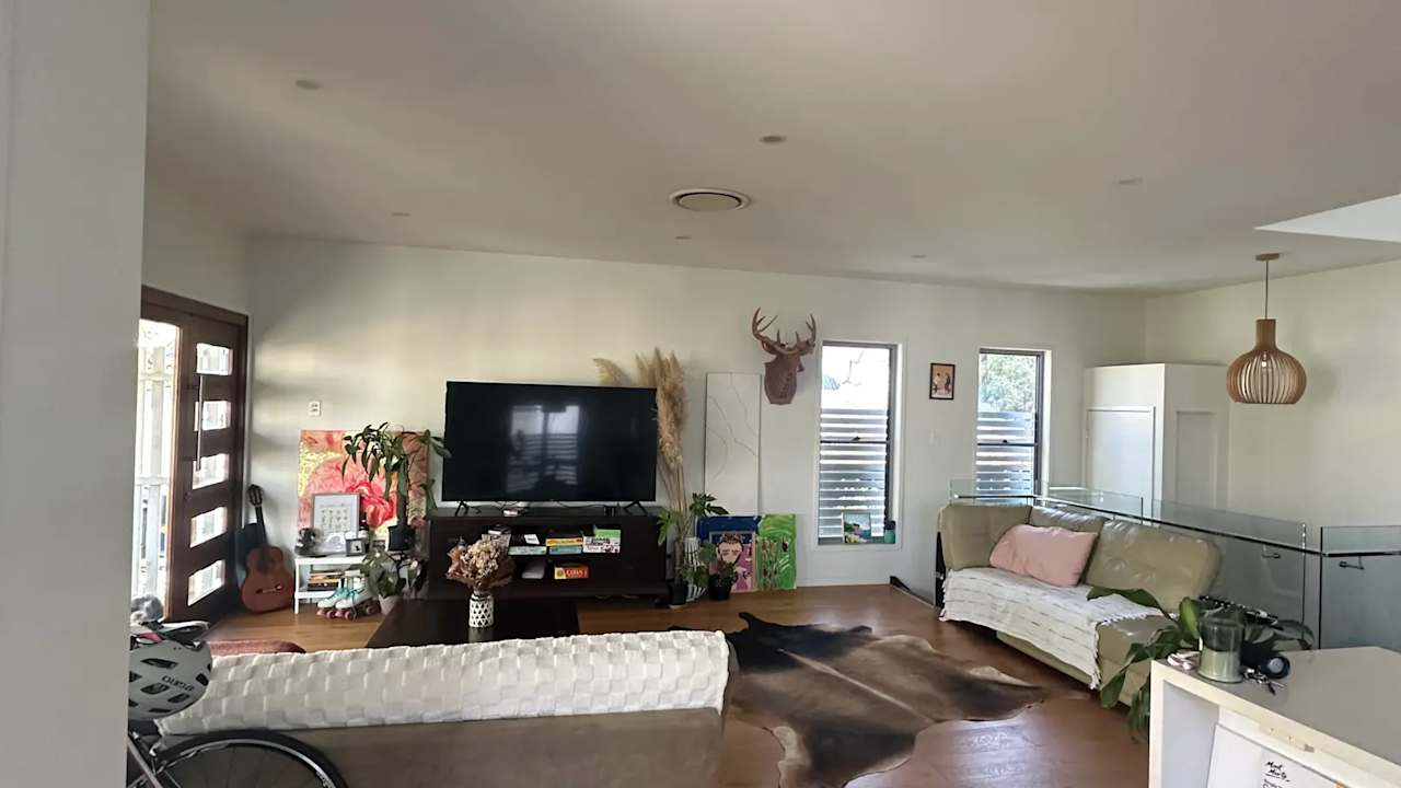 Unfurnished room in a share house