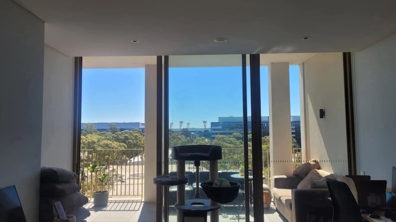 Unfurnished room with own bathroom