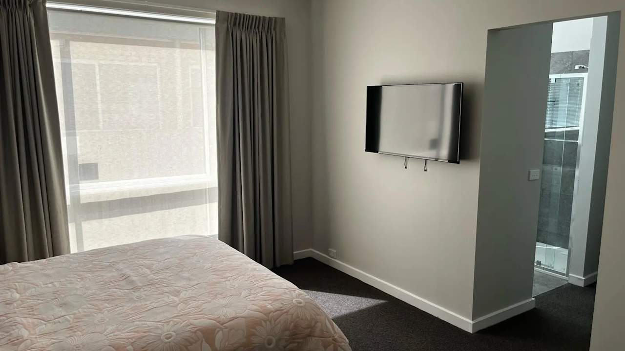 Furnished room with ensuite in a share house