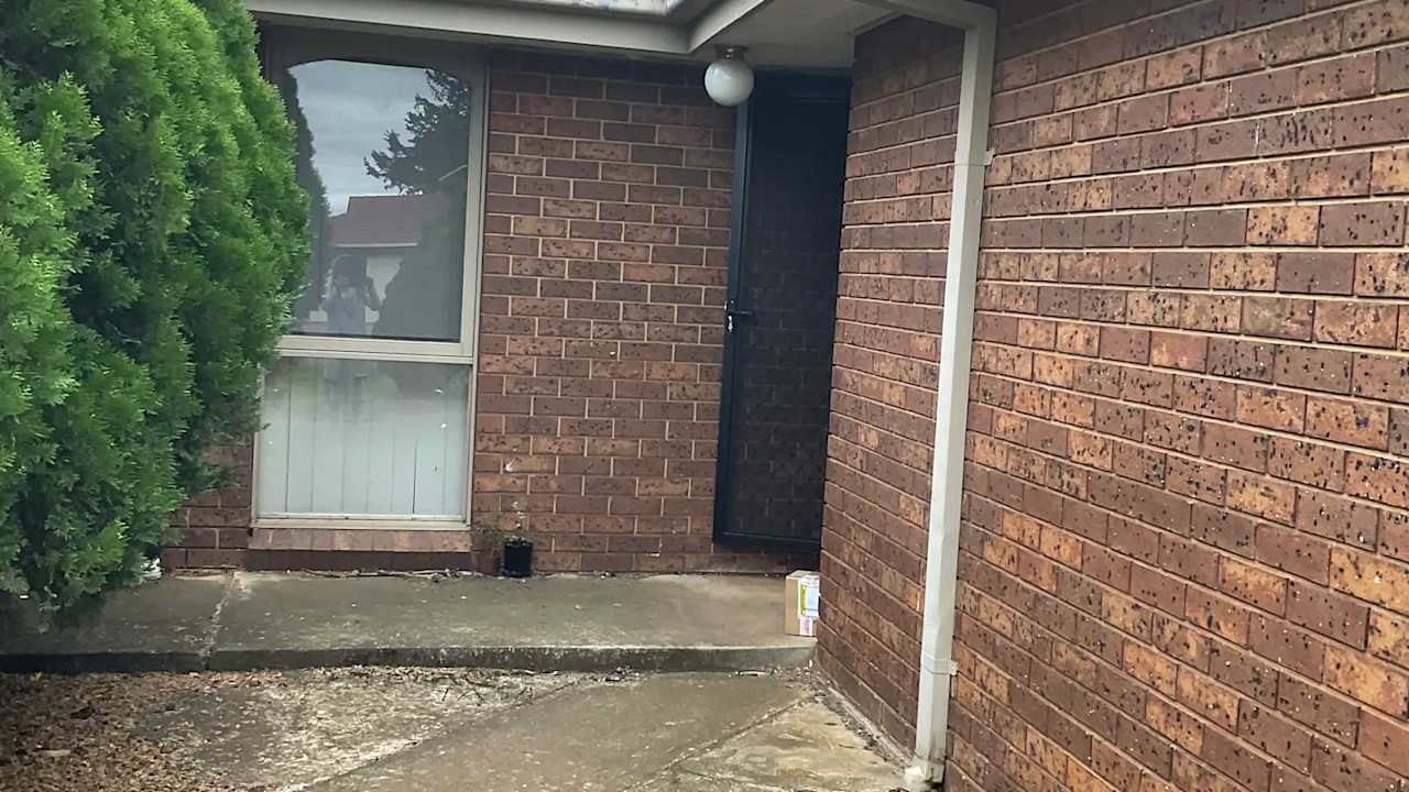 Unfurnished room in a share house