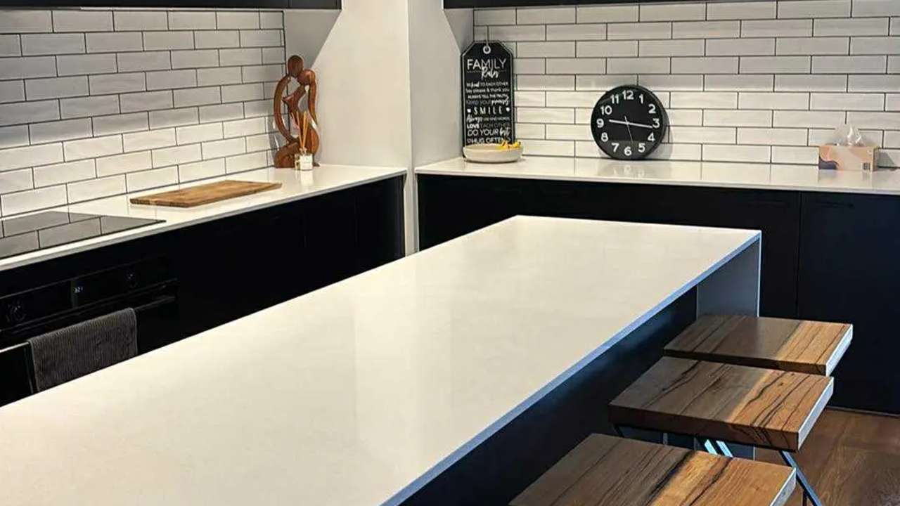 Room in a share house