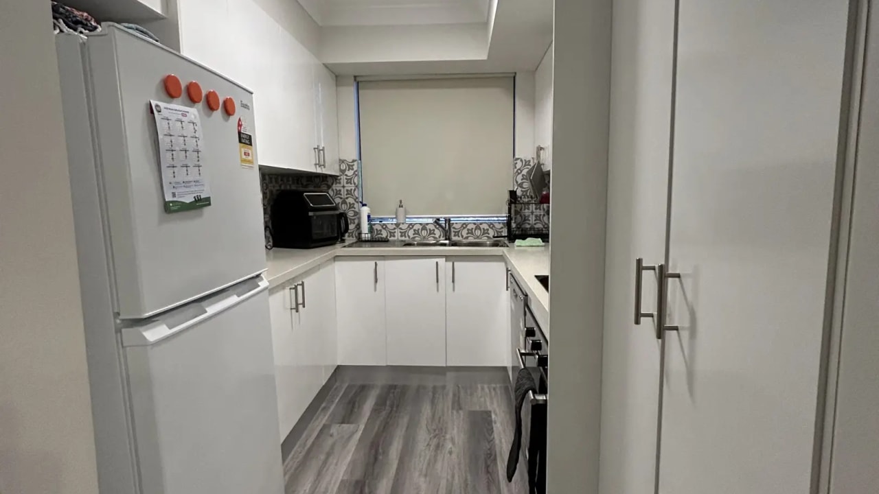 Furnished room in a share house