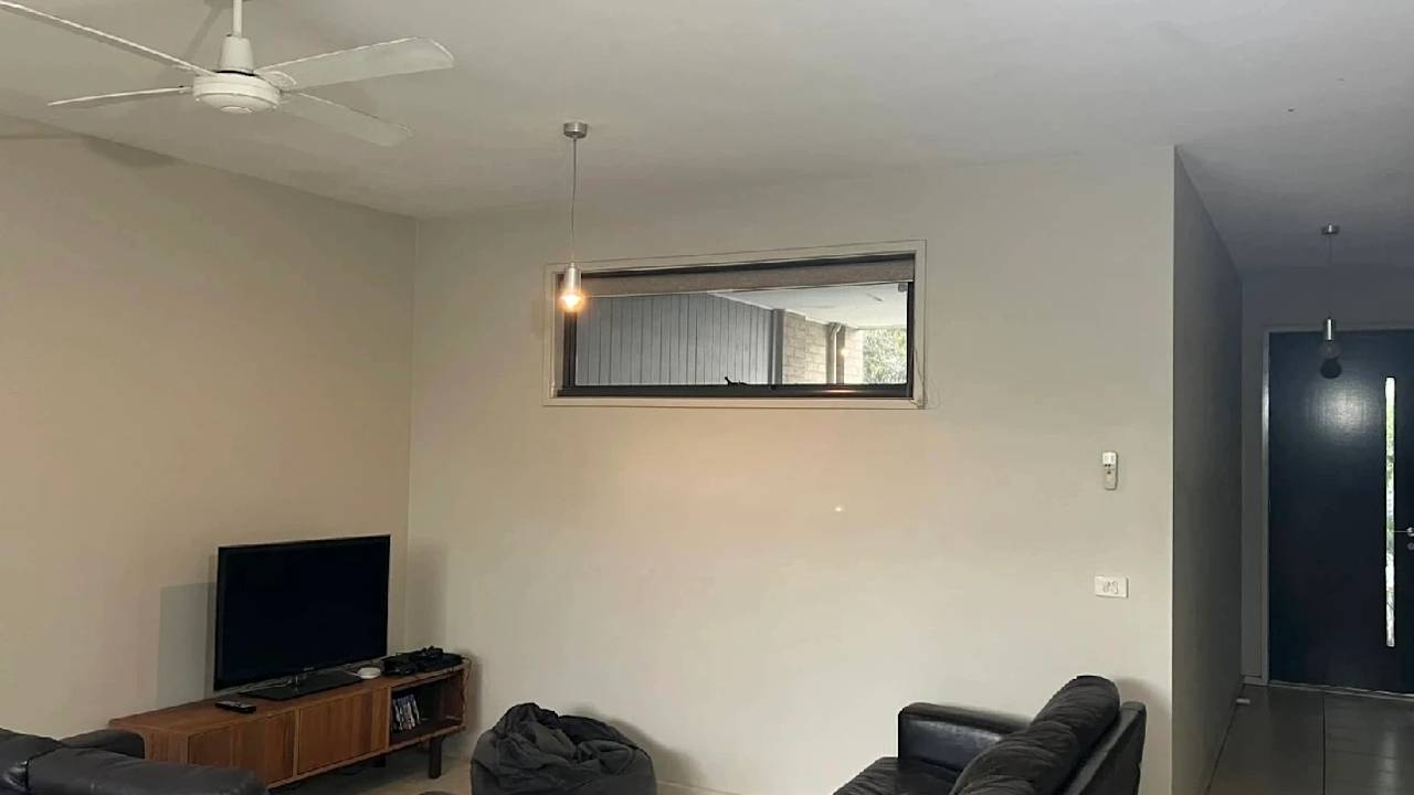 Unfurnished room in a share house