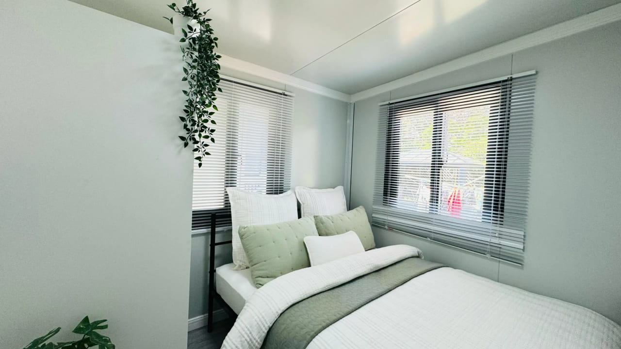 Furnished room granny flat for rent