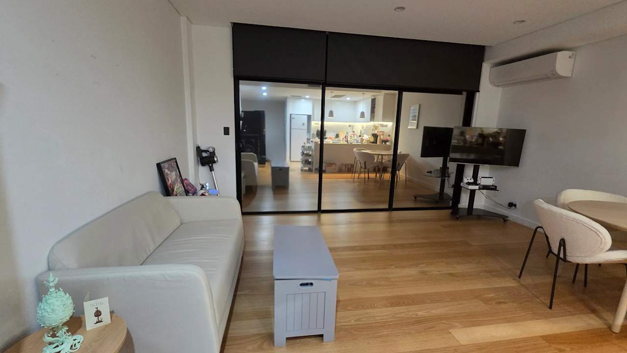 Furnished room with own bathroom