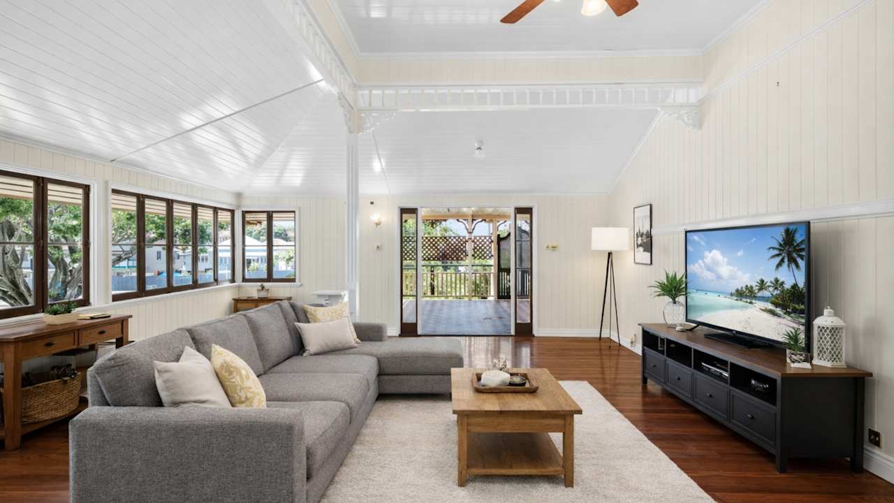 Furnished room with ensuite in a share house