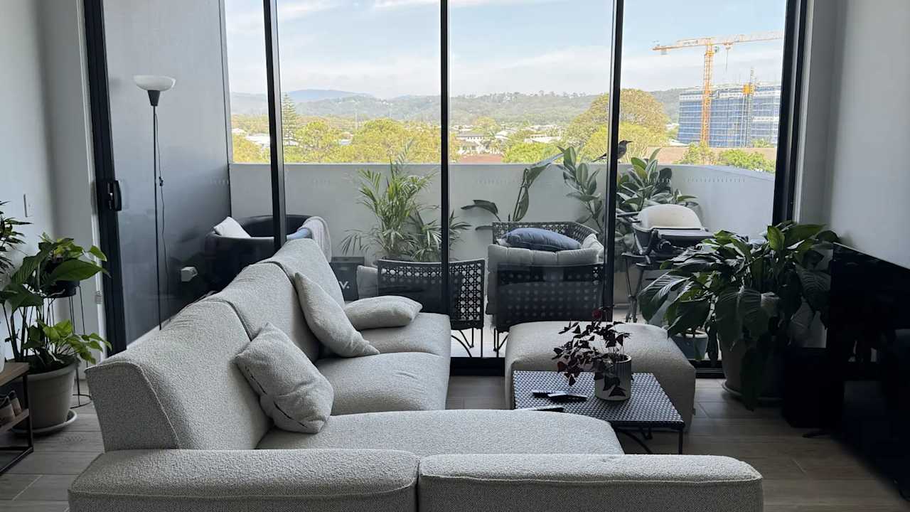 Furnished room with own bathroom