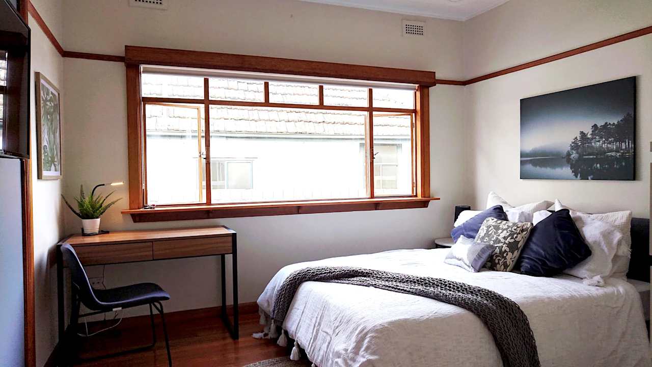 Furnished room in a share house