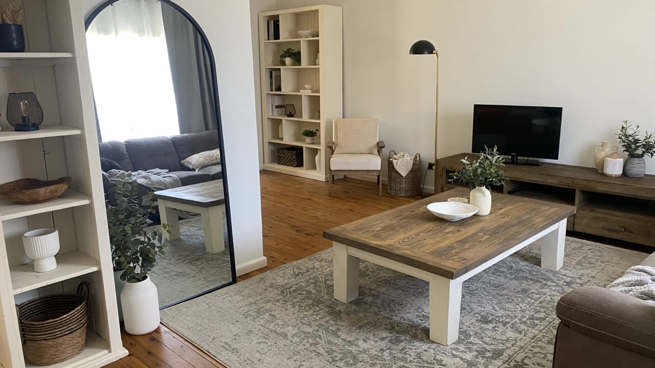 Unfurnished room in a share house