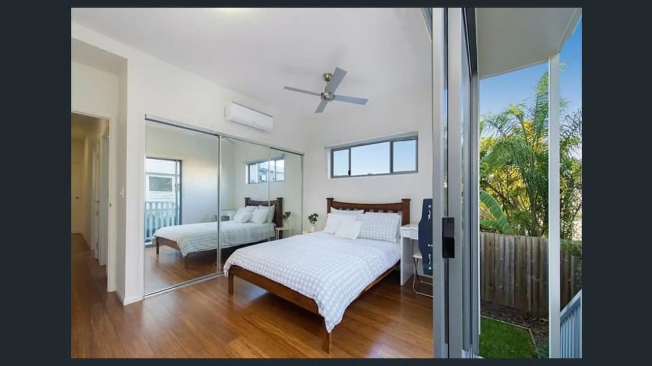 Unfurnished room in a share house