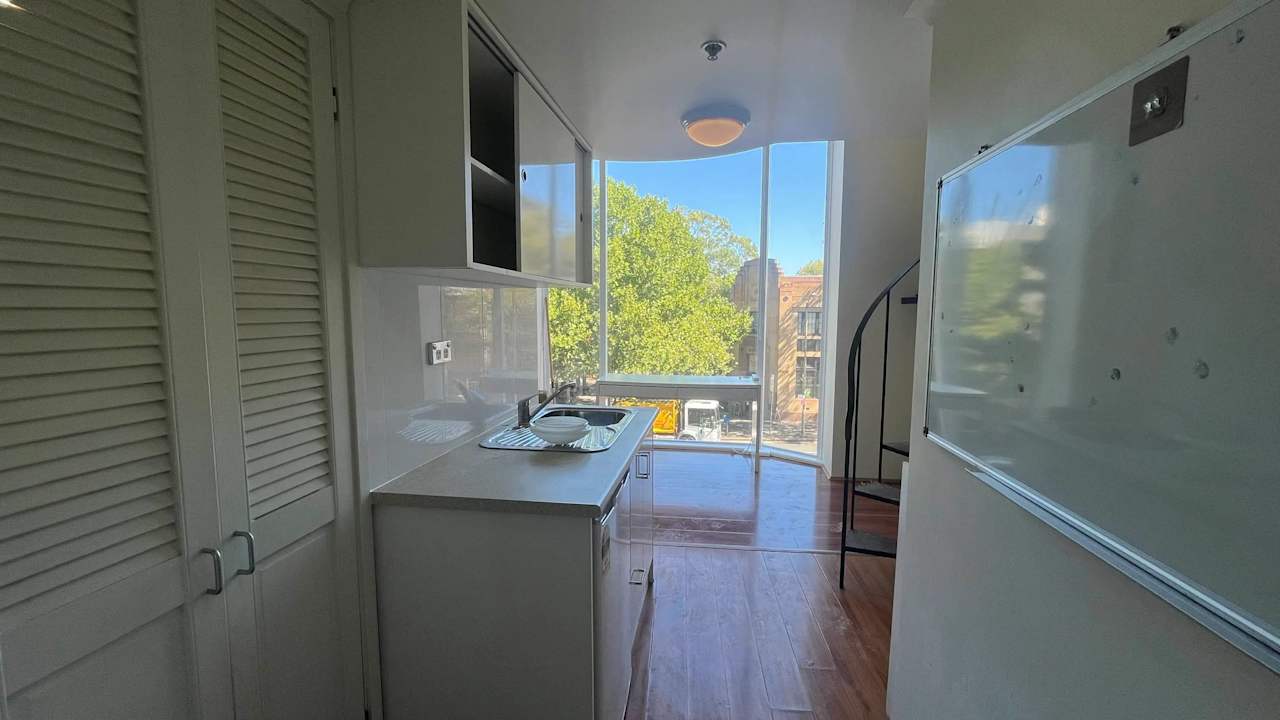 Furnished room studio flat for rent