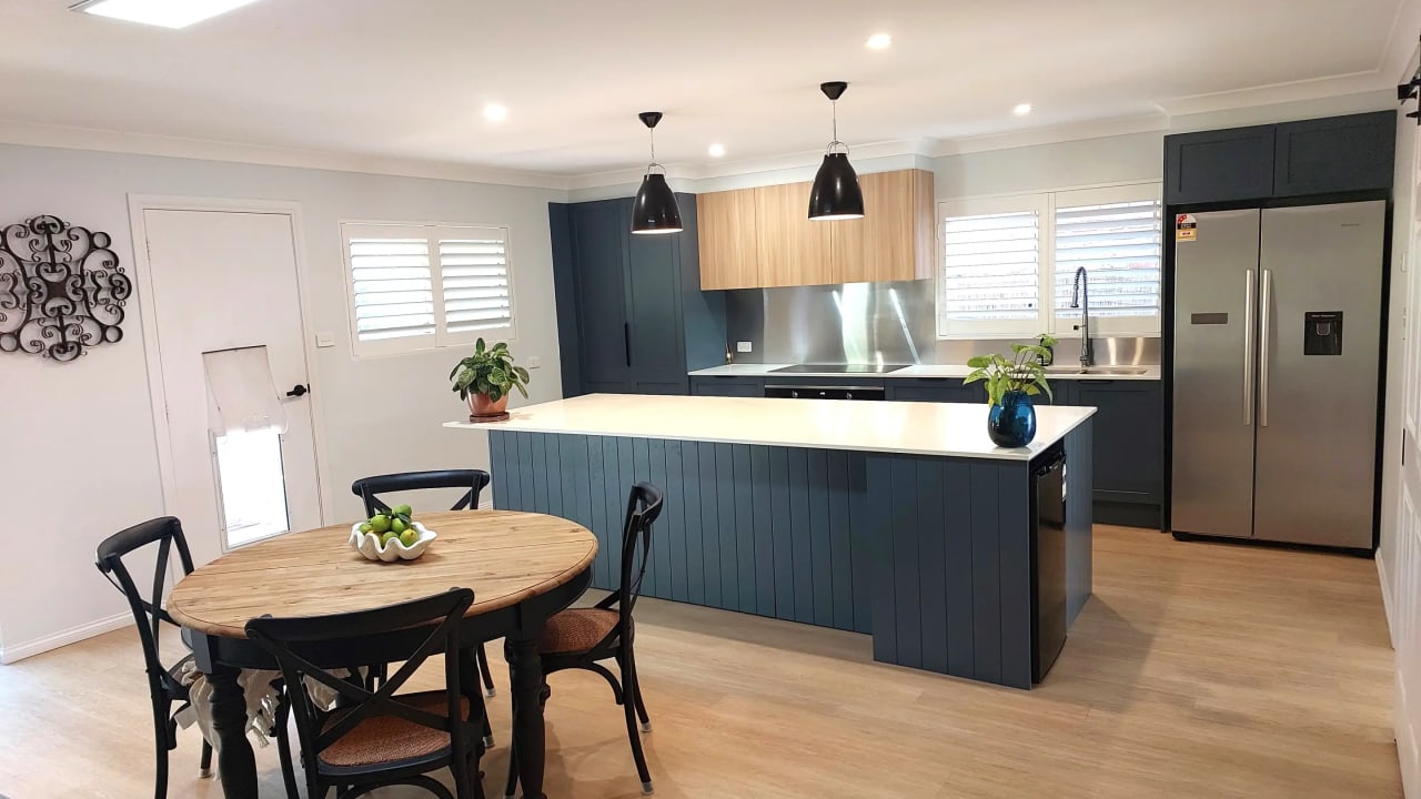 Furnished room in a share house