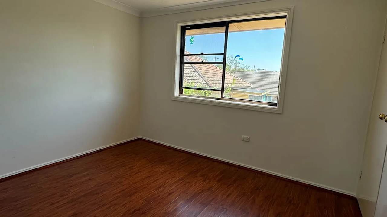 Whole property with 6 rooms for rent