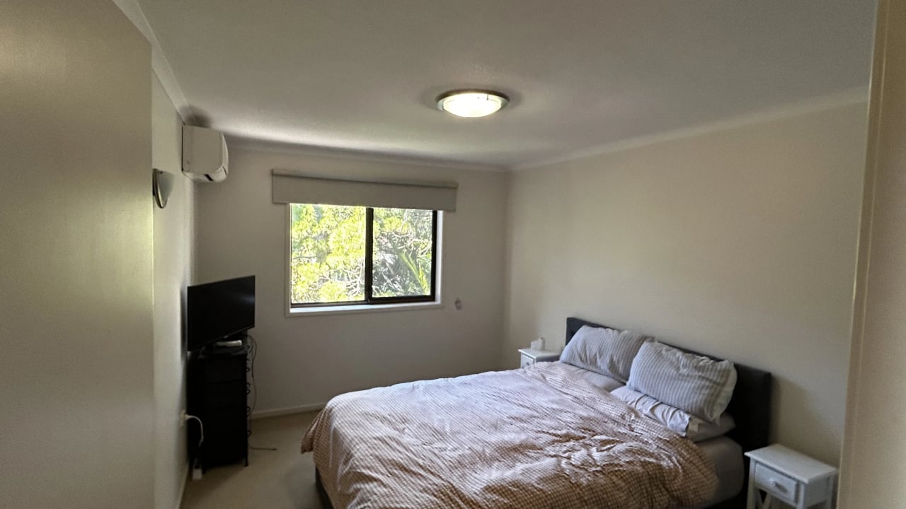 Room with ensuite in a flatshare