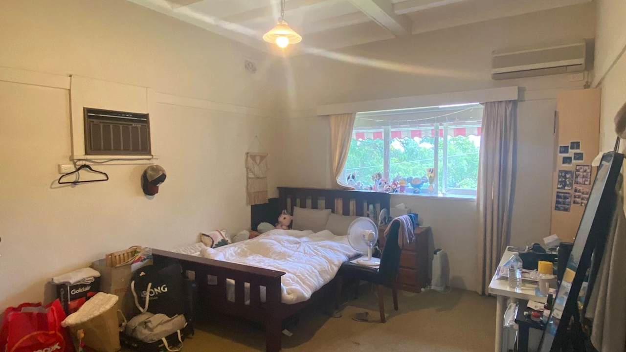 Whole property with 6 rooms for rent