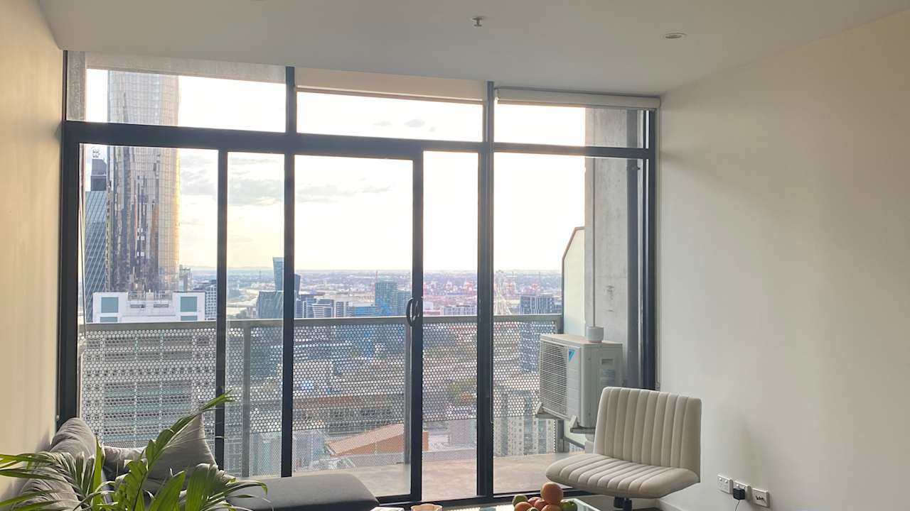 Whole property with 2 rooms for rent