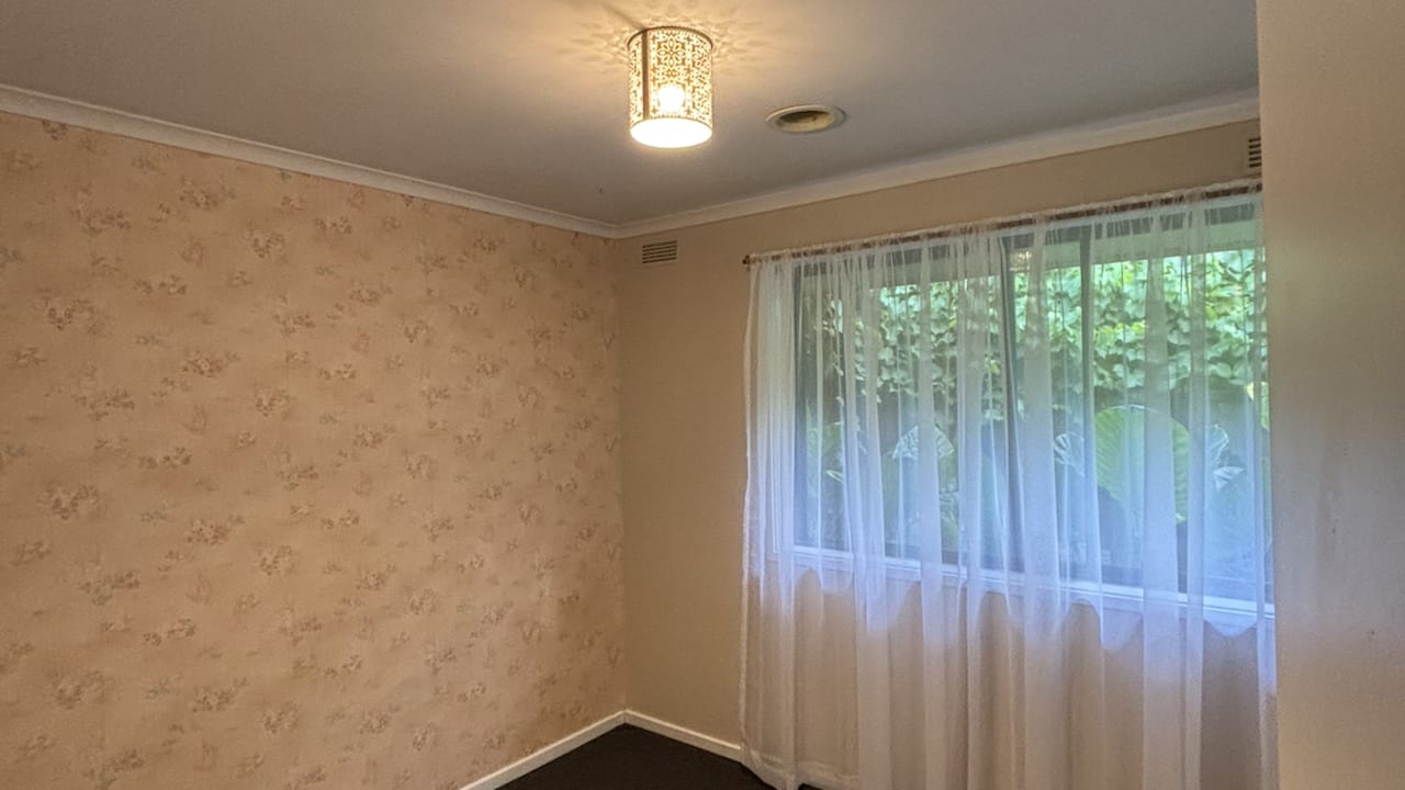 Unfurnished room in a share house