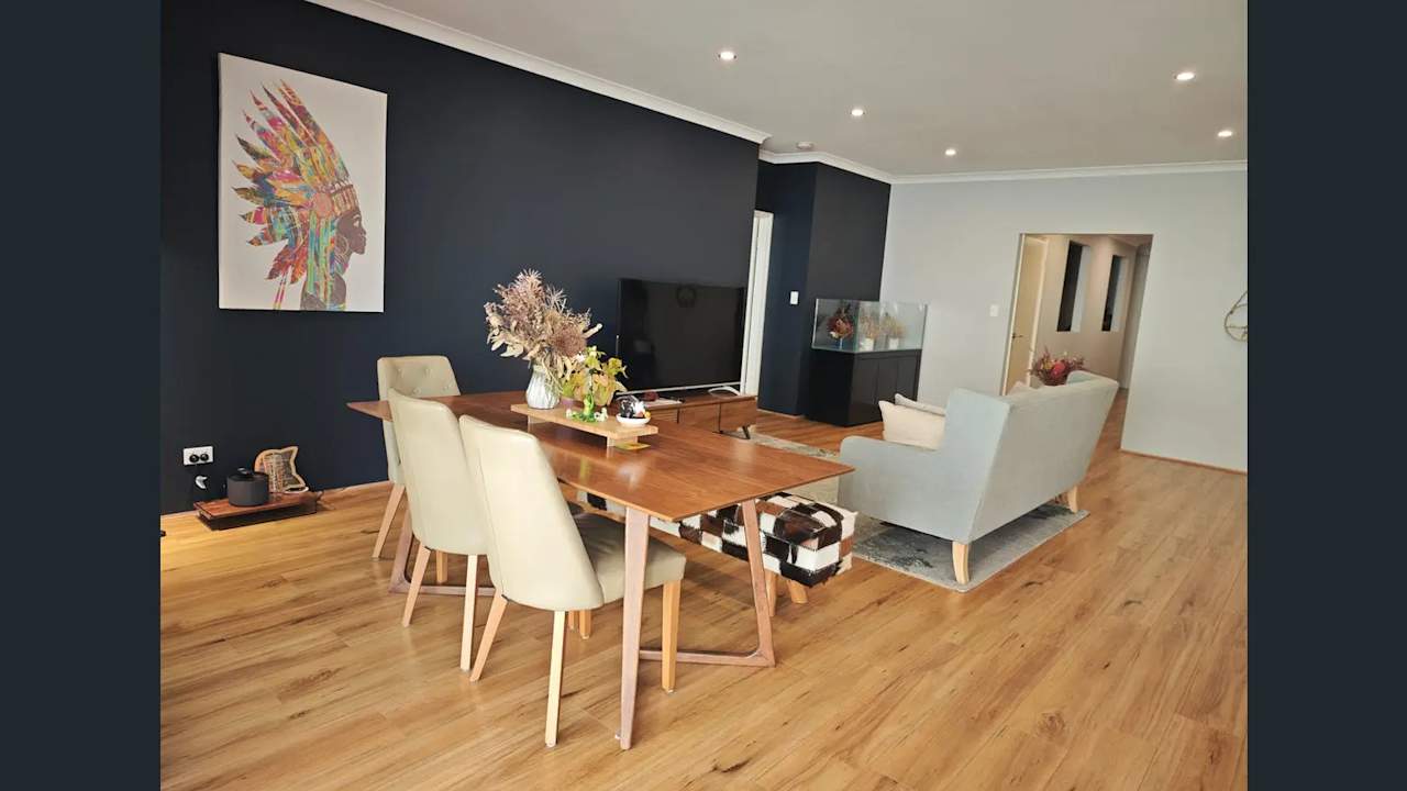 Whole property with 4 rooms for rent