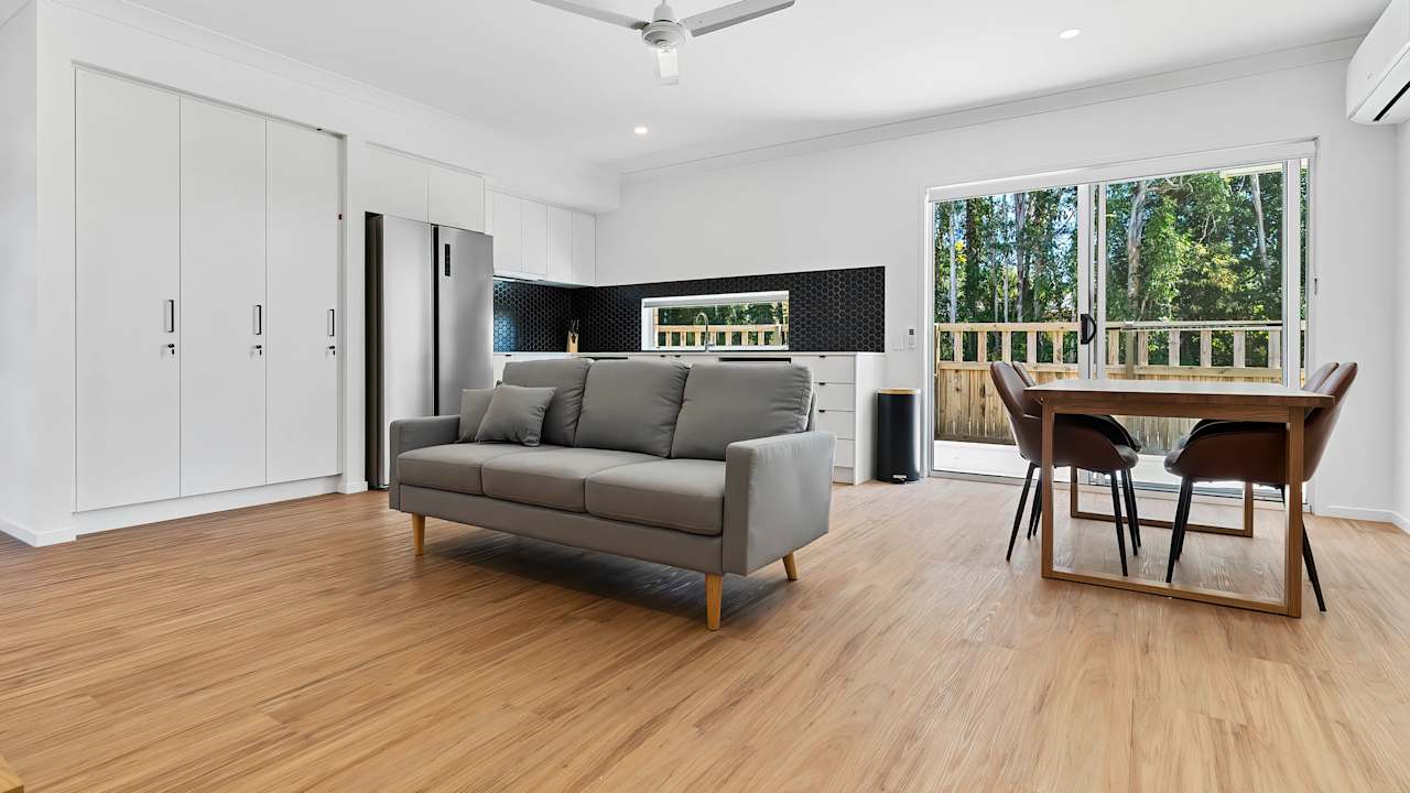 Furnished room with ensuite in a share house