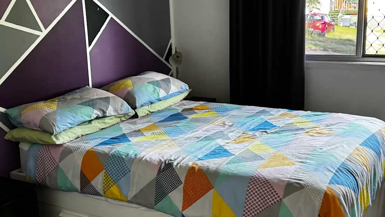 Furnished room in a share house