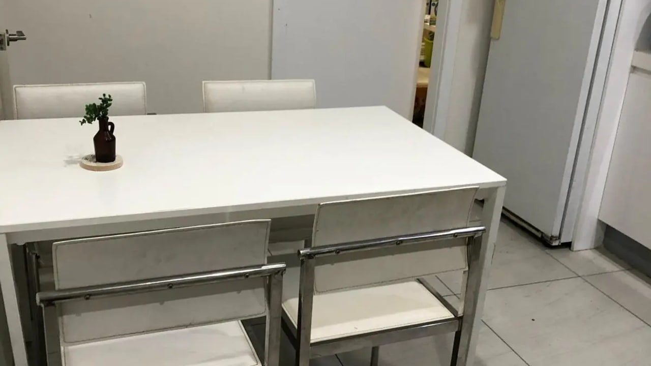 Furnished room with own bathroom