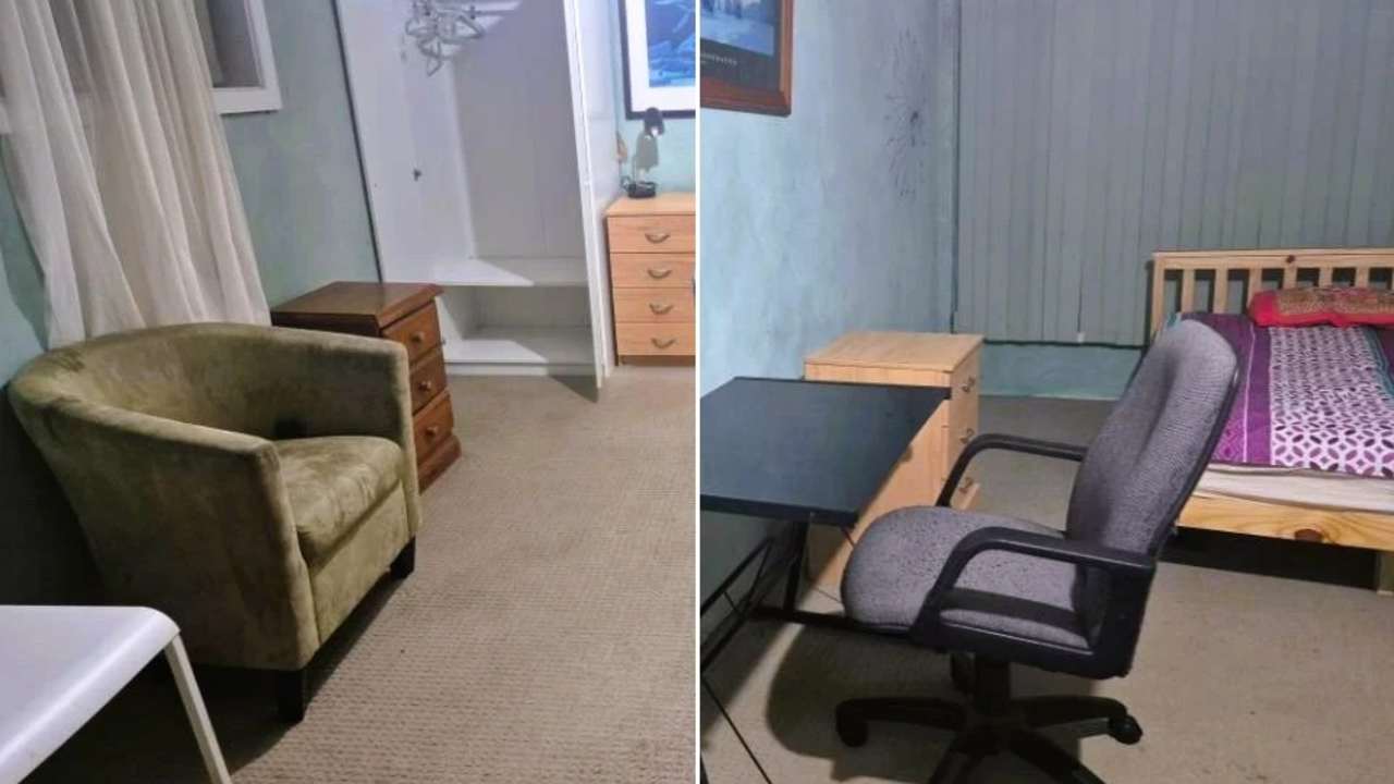 Furnished room in a share house