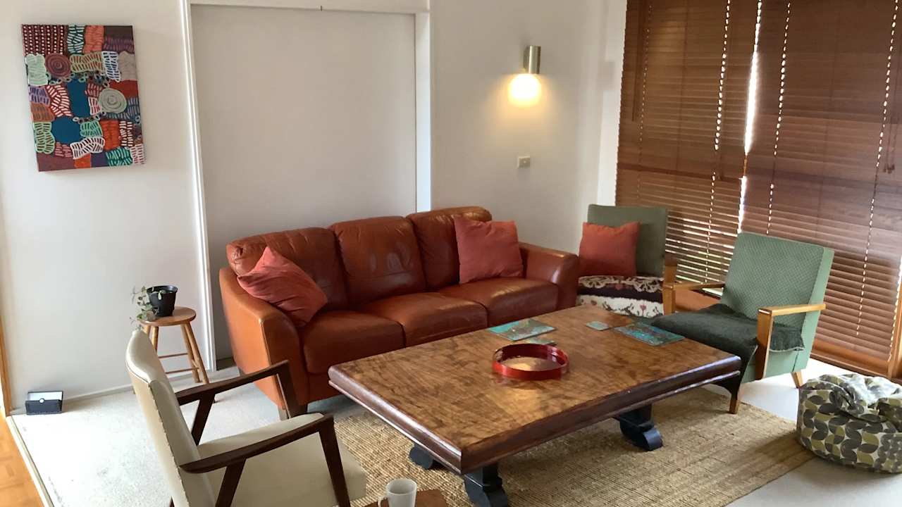 Room in a share house